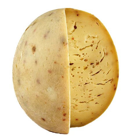Сыр Качиокавало с пеперончино, 350 г