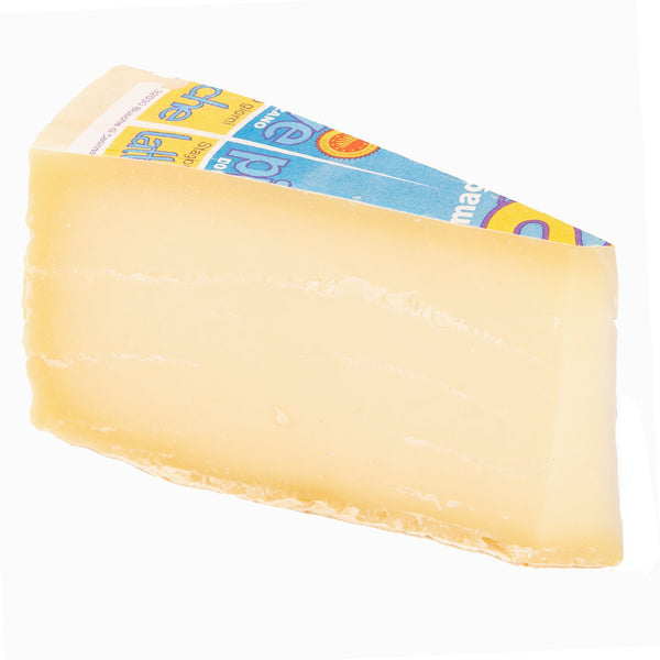 Сыр Piave DOP Mezzano, 500/750 г