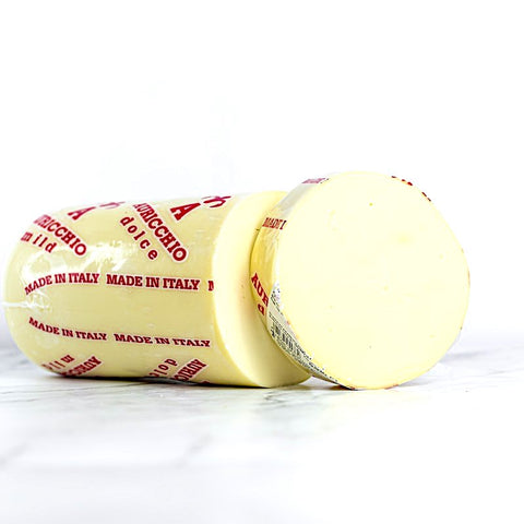 Сыр Auricchio Provolone Dolce, 900 г